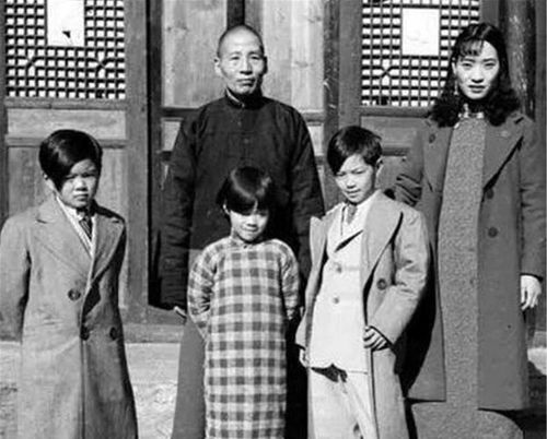刘文彩汽车多少钱